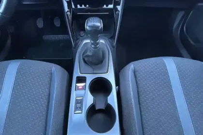 Photo 14 Peugeot 2008  PureTech 130 S&S BVM6