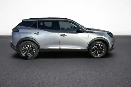 Photo 6 Peugeot 2008  PureTech 130 S&S BVM6