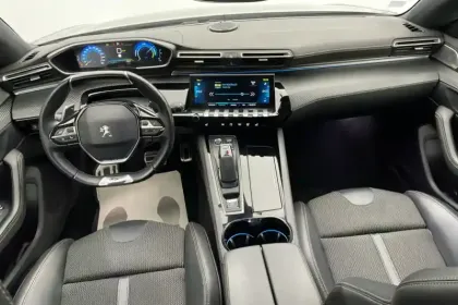 Photo 8 Peugeot 508  SW Hybrid 225 e-EAT8