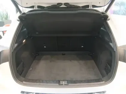 Photo 8 Mercedes GLA  200 d 8G-DCT