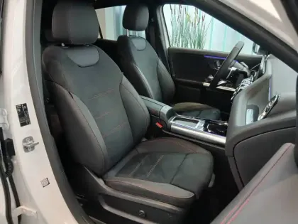 Photo 6 Mercedes GLA  200 d 8G-DCT