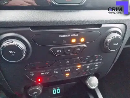 Photo 7 Ford Ranger  DOUBLE CABINE 2.0 ECOBLUE 213 BV10