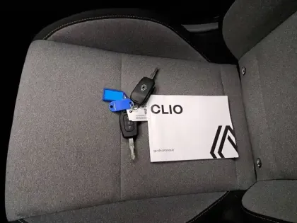 Photo 38 Renault Clio  TCe 90 ch GSR2