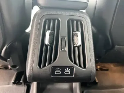 Photo 96 BMW Serie 2 Gén. II (U06) Ph1 M Sport 5