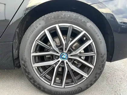 Photo 36 BMW Serie 2 Active Tourer 225e xDrive 245 ch DKG7