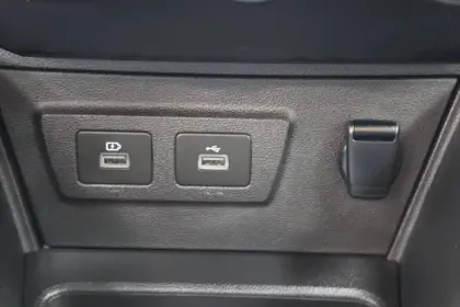 Photo 47 Dacia Duster  TCe 150 FAP 4x2 EDC