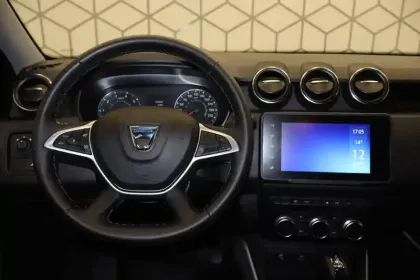 Photo 52 Dacia Duster  TCe 150 FAP 4x2 EDC