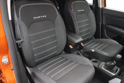 Photo 24 Dacia Duster  TCe 150 FAP 4x2 EDC