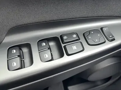 Photo 10 Hyundai Kona  Hybrid 141