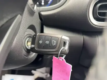 Photo 17 Hyundai Kona  Hybrid 141