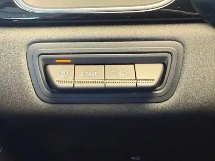 Photo 76 Mitsubishi Grandis  1.8 MPI HEV 158