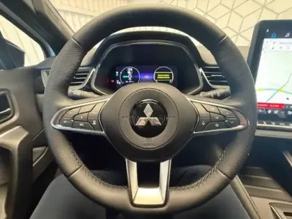 Photo 28 Mitsubishi Grandis  1.8 MPI HEV 158