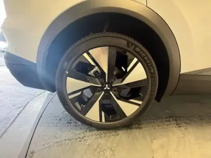 Photo 55 Mitsubishi Grandis  1.8 MPI HEV 158