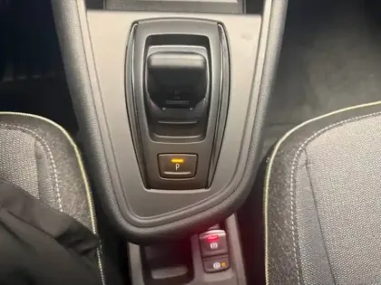 Photo 84 Mitsubishi Grandis  1.8 MPI HEV 158