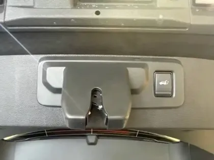 Photo 66 Mitsubishi Grandis  1.8 MPI HEV 158