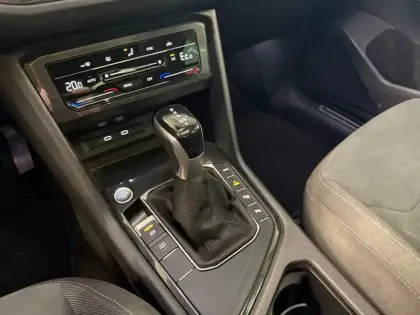 Photo 12 Volkswagen Tiguan  1.4 eHybrid 245ch DSG6