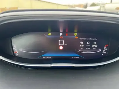 Photo 11 Peugeot 5008  BlueHDi 180ch S&S EAT8