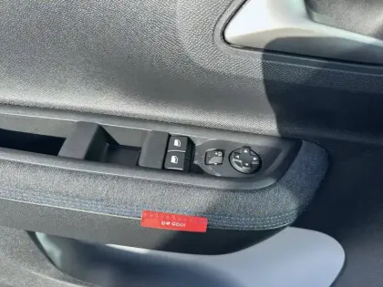 Photo 19 Citroën C3 e- 113 ch, autonomie urbaine