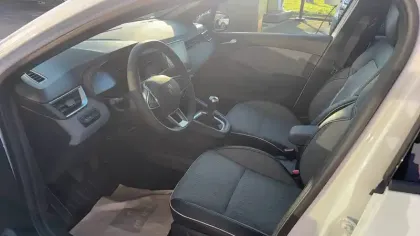 Photo 42 Renault Clio  TCe 90 ch GSR2