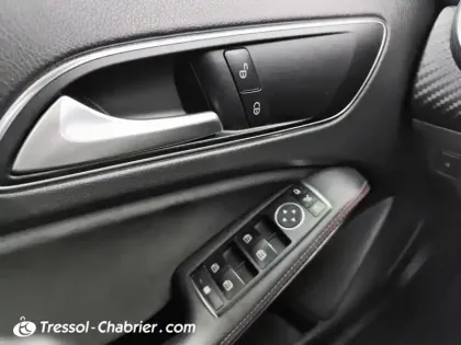 Photo 23 Mercedes Classe A  180 d 7G-DCT