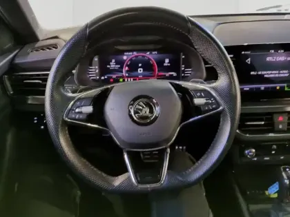 Photo 5 Skoda Scala  1.0 TSI Evo 110 ch DSG7