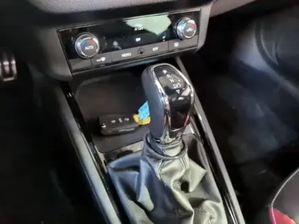 Photo 13 Skoda Scala  1.0 TSI Evo 110 ch DSG7