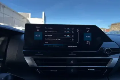 Photo 26 Citroën C4  BlueHDi 130 S&S EAT8