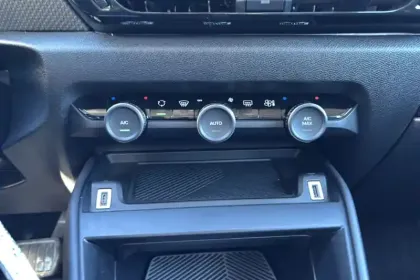 Photo 21 Citroën C4  BlueHDi 130 S&S EAT8