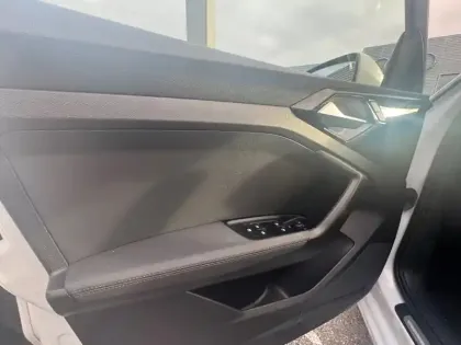 Photo 32 Audi A1  Sportback 25 TFSI 95 ch BVM5