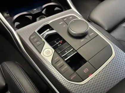 Photo 104 BMW Serie 3 320d xDrive 190 ch BVA8