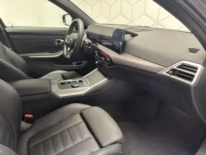 Photo 12 BMW Serie 3 320d xDrive 190 ch BVA8