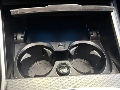 Photo 67 BMW Serie 3 320d xDrive 190 ch BVA8