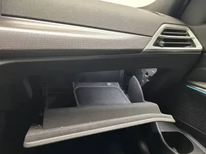 Photo 26 BMW Serie 3 320d xDrive 190 ch BVA8