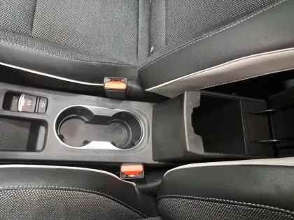 Photo 35 Renault Captur  TCe 90 - 21