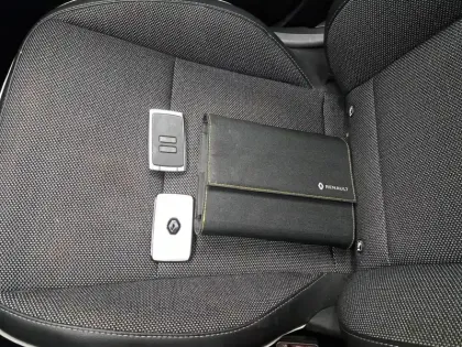 Photo 40 Renault Captur  TCe 90 - 21