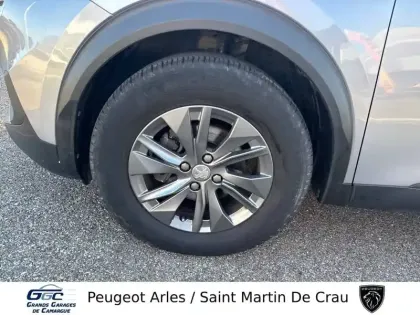 Photo 10 Peugeot 2008  PureTech 130 S&S BVM6