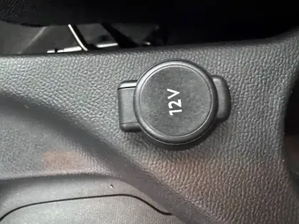 Photo 21 Peugeot 2008  PureTech 130 S&S BVM6