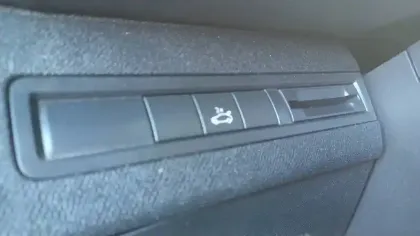 Photo 17 Peugeot 5008  1.2 PureTech 130ch S&S BVM6