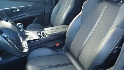 Photo 13 Peugeot 5008  1.2 PureTech 130ch S&S BVM6