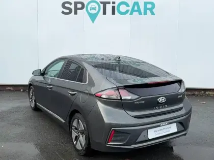 Photo 10 Hyundai Ioniq  Hybrid 141 ch