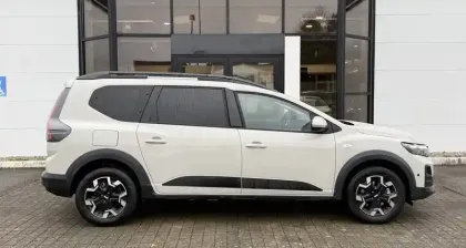 Photo 5 Dacia Jogger  Hybrid 155 7 places