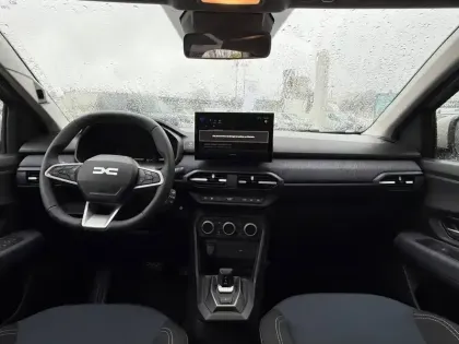 Photo 55 Dacia Jogger  Hybrid 155 7 pl