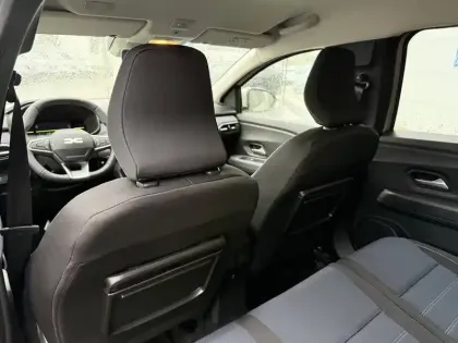 Photo 58 Dacia Jogger  Hybrid 155 7 pl