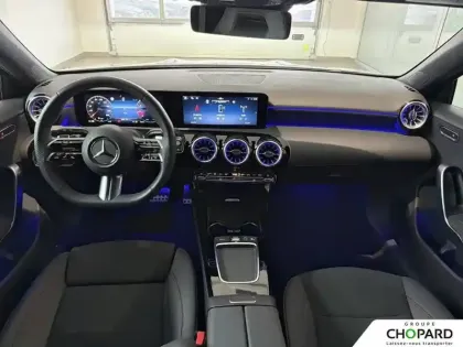 Photo 11 Mercedes Classe A  200 7G-DCT