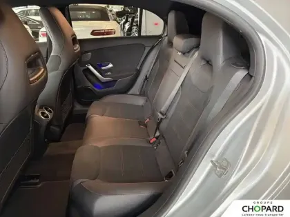 Photo 17 Mercedes Classe A  200 7G-DCT