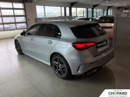 Photo 29 Mercedes Classe A  200 7G-DCT