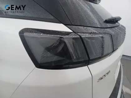 Photo 56 Peugeot 3008  Hybrid 225 e-EAT8