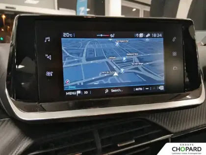 Photo 18 Peugeot 208  PureTech 75 S&S BVM5