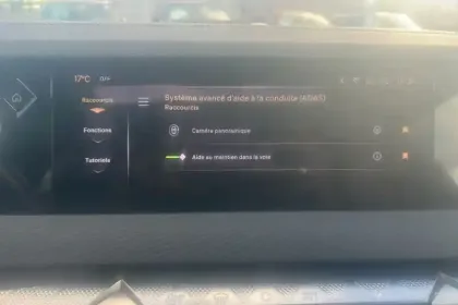 Photo 49 DS DS 4  Hybride E-Tense 225 EAT8