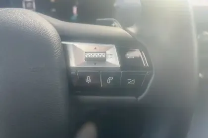 Photo 40 DS DS 4  Hybride E-Tense 225 EAT8